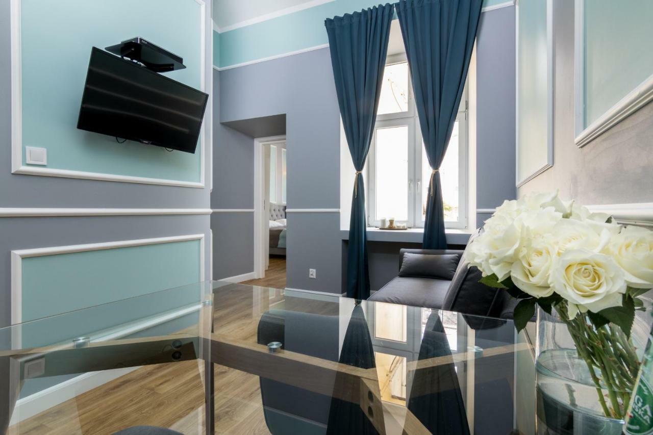Domles Apartments Krakow Bagian luar foto